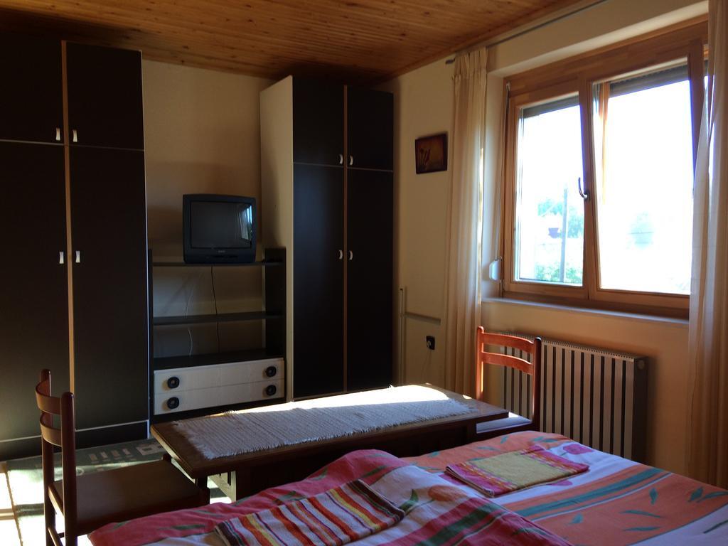 Margareta Apartman Apartment Sarvar Exterior photo